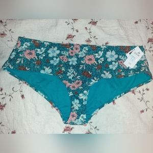 Bikini bottom 2X (20W-22W) new with tags